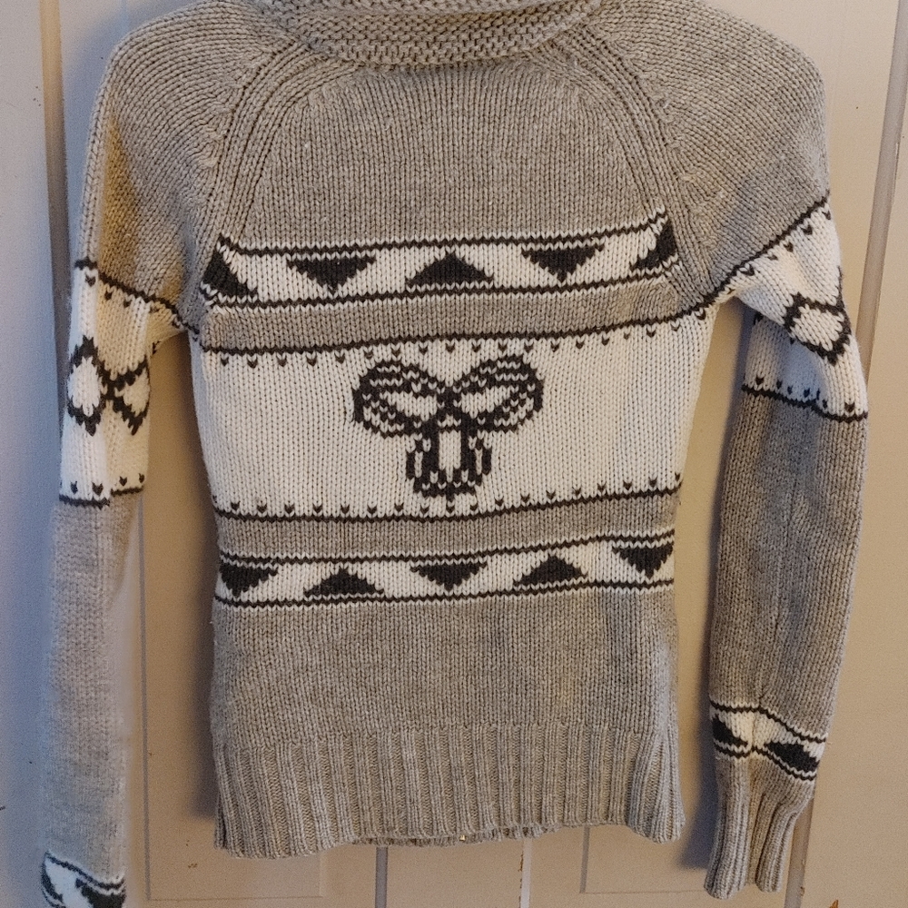 2/$50 TNA Sea to Sky sweater - Picture 7 of 7